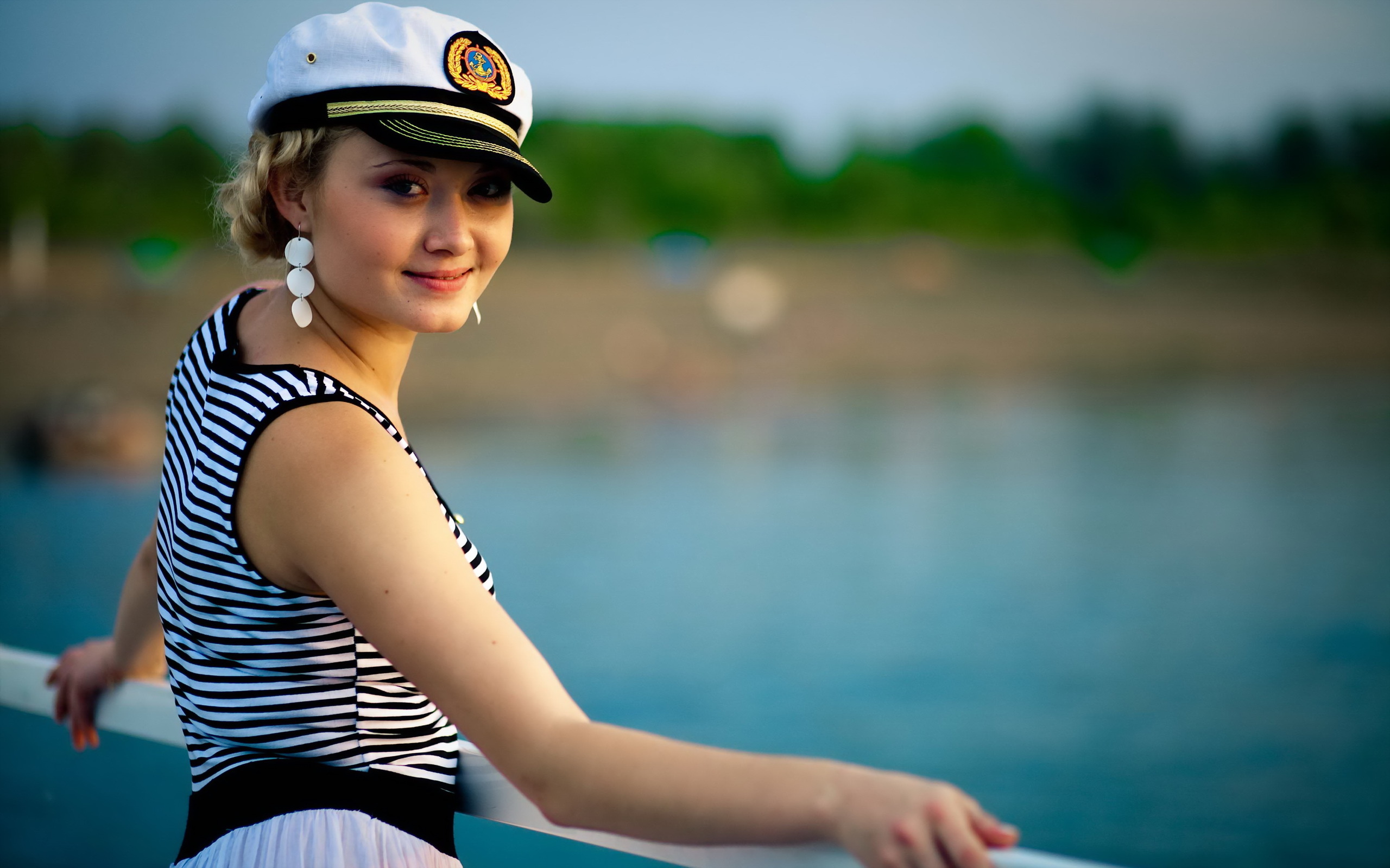 Жаклин морячка