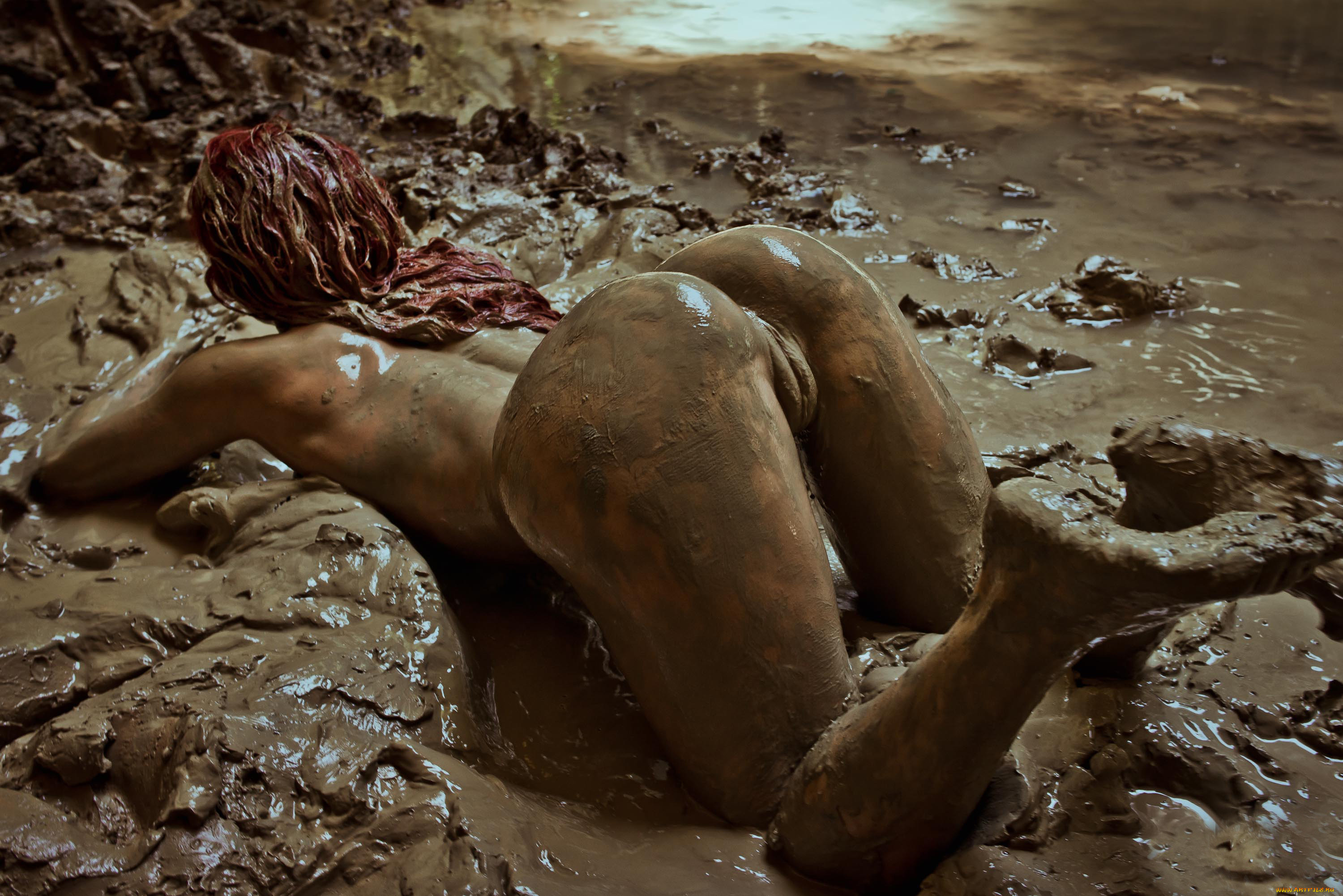 бои в грязи женские голые фото 76