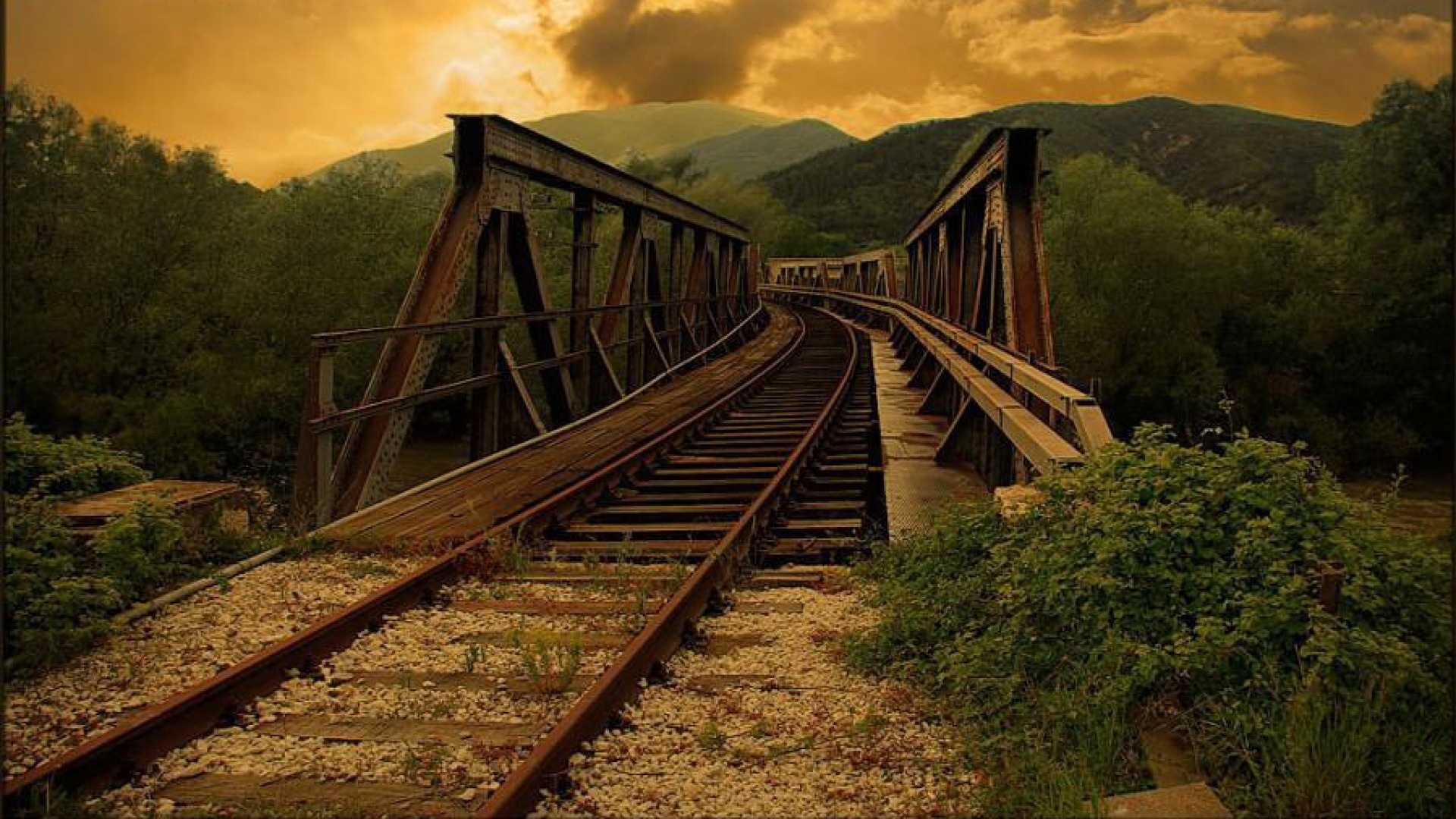 Железная дорога на мосту скачать