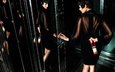 отражение, актриса, ольга куреленко, campari calendar 2010, черное платье