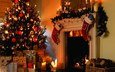 свечи, новый год, интерьер, подарки, дом, комната, камин, носки, праздник