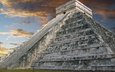 chichen-ica -piramida -majya -nebo -oblaka