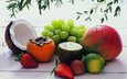 виноград, фрукты, клубника, ягоды, лайм, киви, кокос, тропические фрукты, хурма, манго