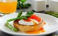 завтрак, икра, спаржа, тост, fresh toast with poached egg, eggs and asparagus, яйцо-пашот