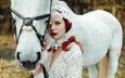 девушка, настроение, взгляд, рыжая, конь, рыжеволосая, белая лошадь