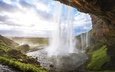 трава, камни, зелень, скала, водопад, мох, исландия, сельяландсфосс, водопад сельяландсфосс