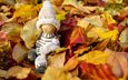 природа, осень, игрушка, кукла, шапочка, фигурка, осенние листья