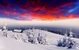 снег, природа, лес, закат, зима, рассвет, домики, елки, деревушка, зарево, красное небо, сопки