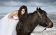 лошадь, девушка, взгляд, волосы, лицо, конь, грива, локоны, невеста