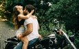 девушка, парень, мотоцикл, поцелуй, страсть