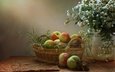 цветы, трава, фрукты, яблоки, салфетка, банка, корзинка, столик, натюрморт, мешковина