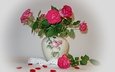 цветы, розы, лепестки, букет, ваза, салфетка, натюрморт