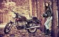 природа, девушка, взгляд, осень, шлем, джинсы, волосы, лицо, мотоцикл, аллея, байк, кожаная куртка