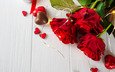 розы, конфеты, красные, шоколад, сердечки, романтик,  цветы, влюбленная, валентинов день