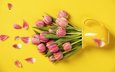 цветы, букет, тюльпаны, кувшин, желтый фон