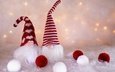 снег, новый год, шары, зима, шарики, дед мороз, парочка, игрушки, два, праздник, рождество, гномы, огоньки, санта клаус, колпак, дуэт