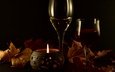 листья, вино, свеча, бокалы