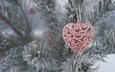 снег, новый год, елка, хвоя, зима, ветки, сердечко, игрушка, сердце, орнамент, праздник, рождество