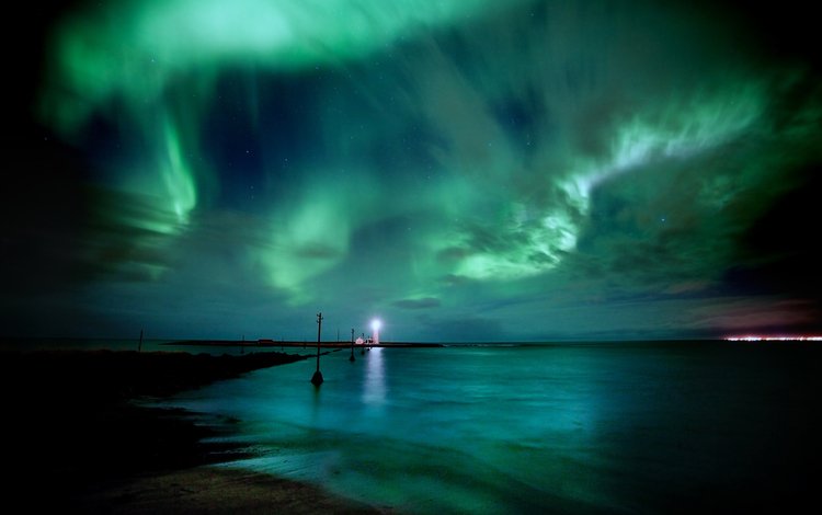 небо, ночь, вода, море, звезды, маяк, северное сияние, исландия, the sky, night, water, sea, stars, lighthouse, northern lights, iceland
