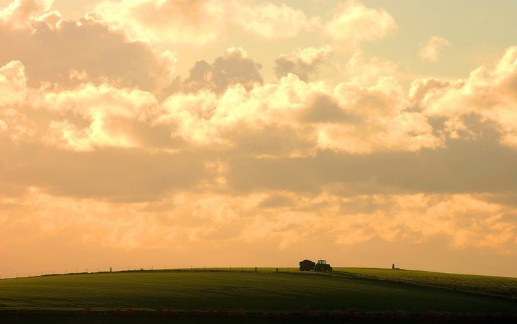 небо, облака, поле, трактор, the sky, clouds, field, tractor