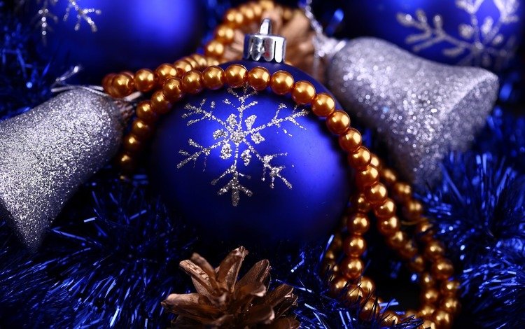 бусы, колокольчики, елочные игрушки, синий шар, новогодние игрушки, новогодний шар, beads, bells, christmas decorations, blue ball, christmas toys, christmas ball