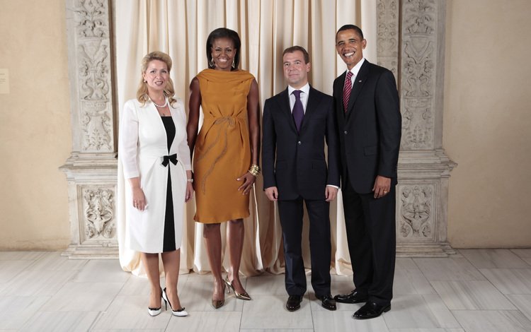 улыбка, политика, президент, медведев, обама, синий галстук, smile, policy, president, medvedev, obama, blue tie