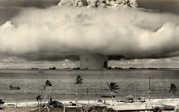 оружие, ядерный взрыв, ударная волна, nuke, weapons, a nuclear explosion, the shock wave