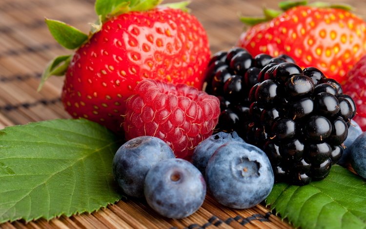 малина, клубника, ягоды, черника, ежевика, raspberry, strawberry, berries, blueberries, blackberry