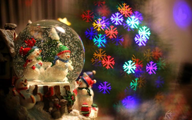 новый год, снежинки, фон, игрушки, праздник, рождество, снеговики, new year, snowflakes, background, toys, holiday, christmas, snowmen