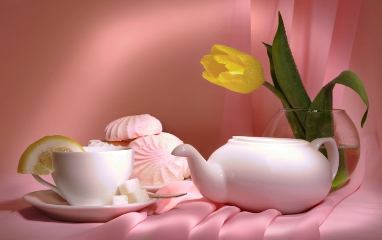 цветы, тюльпан, ваза, чай, розовый фон, зефир, натюрморт, flowers, tulip, vase, tea, pink background, marshmallows, still life