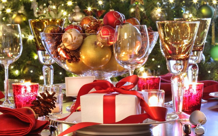новый год, сервировка, зима, праздничный стол, подарки, лента, бокалы, праздник, коробки, новогодние украшения, new year, serving, winter, gifts, tape, glasses, holiday, box, christmas decorations