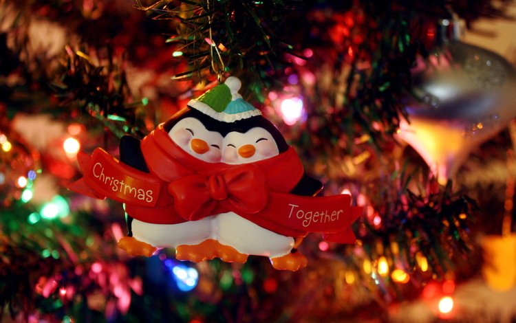 огни, новый год, елка, настроение, игрушки, праздник, гирлянда, пингвины, lights, new year, tree, mood, toys, holiday, garland, penguins