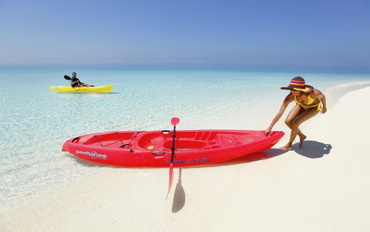 девушка, пляж, лодка, тропики, мальдивы, girl, beach, boat, tropics, the maldives