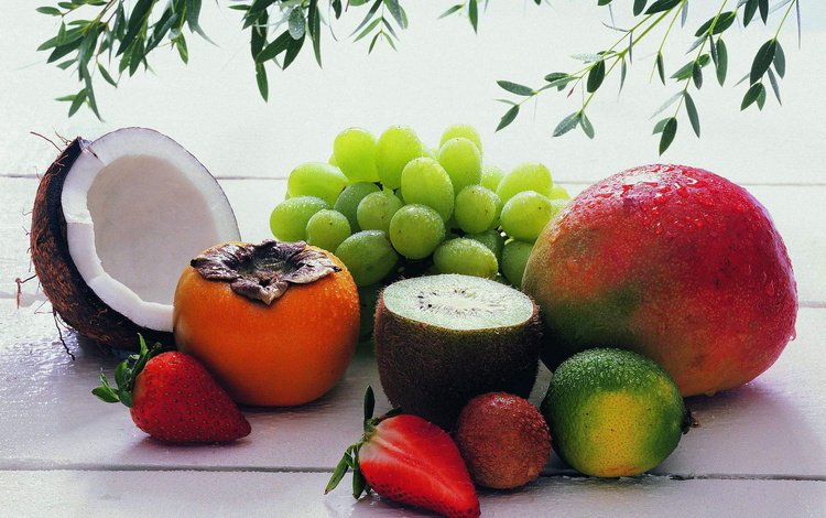 виноград, хурма, фрукты, манго, клубника, ягоды, лайм, киви, кокос, тропические фрукты, grapes, persimmon, fruit, mango, strawberry, berries, lime, kiwi, coconut, tropical fruits