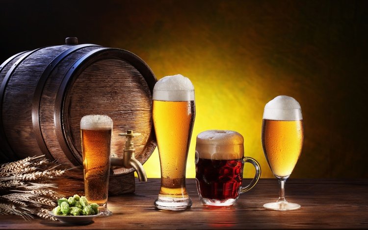 кружка, светлое, стаканы, бочонок, бокалы, пиво, краник, пена, разливное пиво, тарелка, ячмень, тёмное, хмель, hops, mug, light, glasses, barrel, beer, tap, foam, plate, barley, dark
