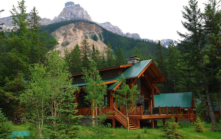cathedral mountain lodge