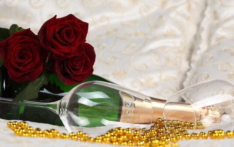 цветы, розы, бусы, бокалы, шампанское, flowers, roses, beads, glasses, champagne