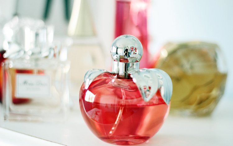 отражение, настроения, полка, парфюмерия, духи. парфюм, reflection, mood, shelf, perfume, perfume. perfume