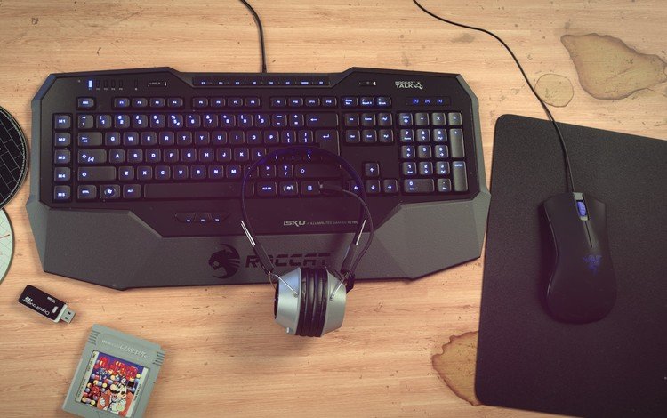 геймерская клавиатура, мышка и гарнитура, gaming keyboard, mouse and headset