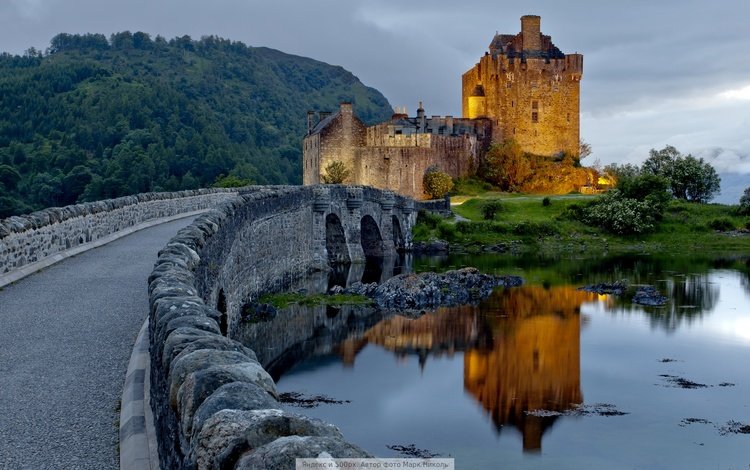шотландия, замок эйлен-донан. живописное место неподалёк, небольшого городка в шотландском высокогорье., замок эйлен-донан, scotland, the eilean donan castle. beautiful spot., a small town in the scottish highlands., the eilean donan castle