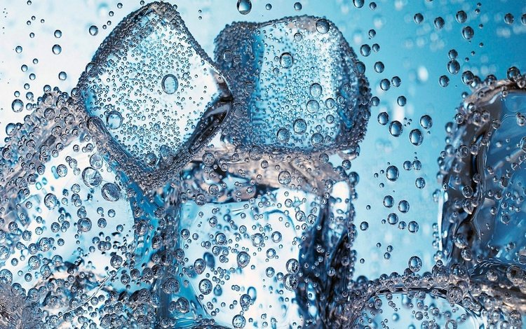 кубики льда в воде, ice cubes in water