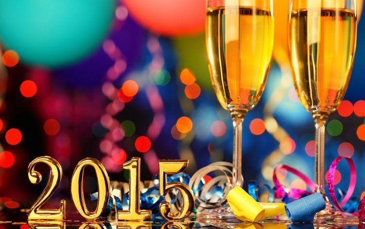 новый год, бокалы, праздник, шампанское, торжество, серпантин, встреча нового года, 2015 год, довольная, happy, new year, glasses, holiday, champagne, celebration, serpentine, 2015
