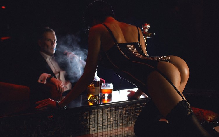 сексуальная стриптизерша у барной стойки, шикарная попка, sexy stripper at the bar, gorgeous ass