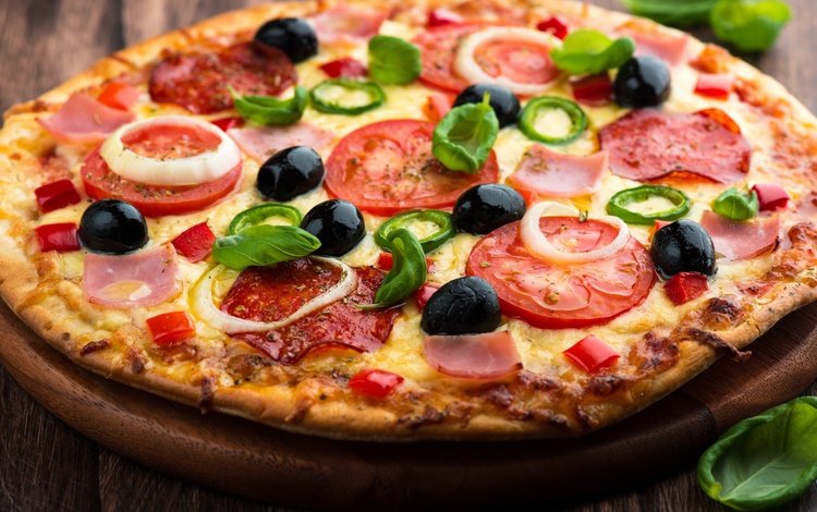 помидоры, пицца, маслины, блюдо, тесто, салями, ветчина, tomatoes, pizza, olives, dish, the dough, salami, ham