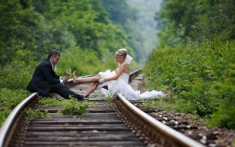 фон, ситуации, свадьба, жених и невеста на рельсах, background, situation, wedding, the bride and groom on the rails