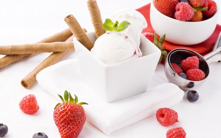 малина, мороженое, клубника, сладкое, десерт, вафли, raspberry, ice cream, strawberry, sweet, dessert, waffles