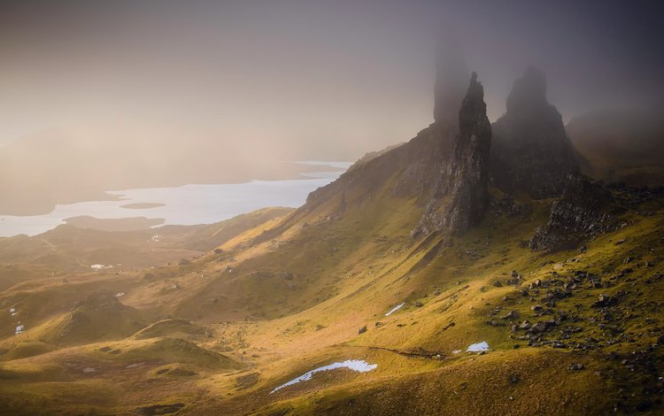 горы, шотландия, скалы, холмы, камни, туман, великобритания, озёра, долина, mountains, scotland, rocks, hills, stones, fog, uk, lake, valley