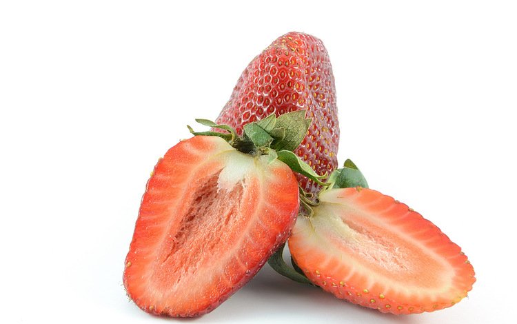 клубника, ягоды, белый фон, дольки, strawberry, berries, white background, slices