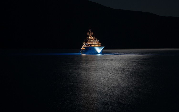 ночь, огни, море, яхта, мега-яхта, супер-яхта, night, lights, sea, yacht, mega yacht, super-yacht