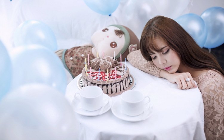 девушка, спит, праздник, торт, воздушные шарики, girl, sleeping, holiday, cake, balloons